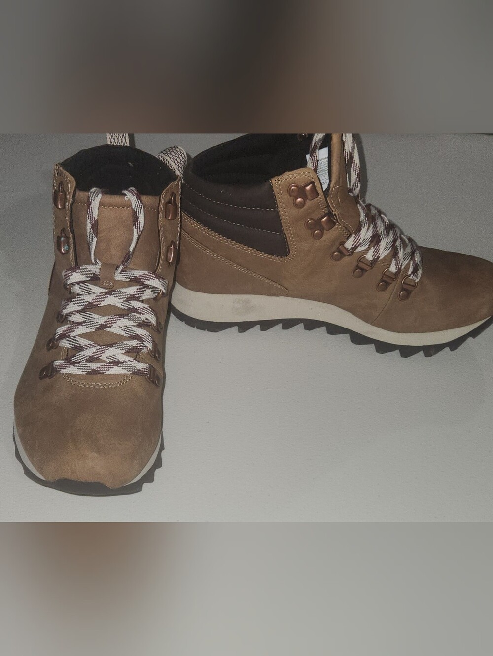 Merrell Tan and Dark Brown Lace-Up Outdoor Boots